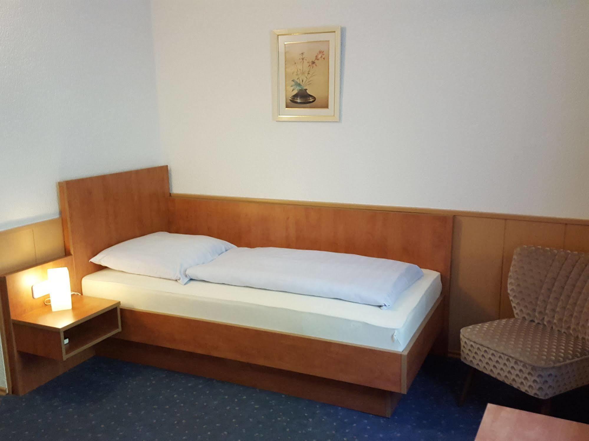 Waldhotel Zur Holzmuhle Eldagsen Kültér fotó
